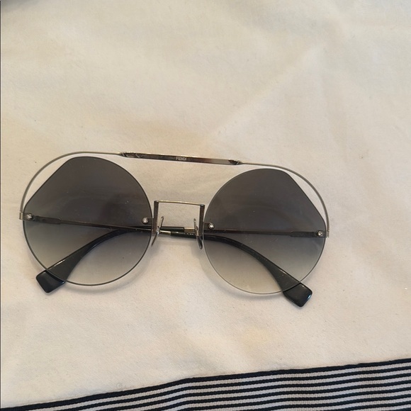 Fendi Accessories - Fendi Sunglasses